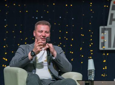 В День Военно-воздушных сил России лагерь «Время юных героев» посетил лётчик-штурмовик Виктор Александрович Квасов!