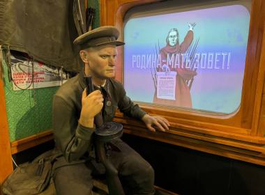 Инструкторы и курсанты филиала Центра «ВОИН» посетили передвижную выставку-музей «Поезд Победы».