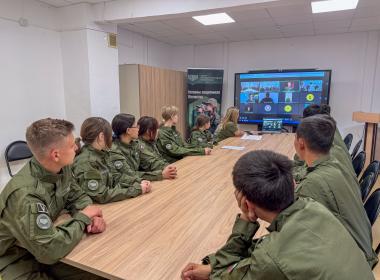 К Дню воссоединения Донбасса и Новороссии с Россией Центр «ВОИН» провел пять телемостов с курсантами