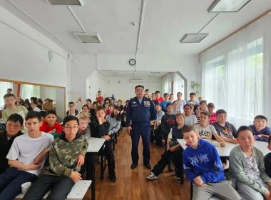 ДФО дал старт акции «Служу Отечеству»